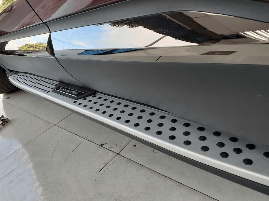 Be-buoc-chan-hyundai-santafe-2022-4