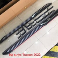 Be-buoc-chan-hyundai-tucson-2022-1