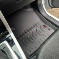 tham-lot-san-kardo-cho-toyota-veloz-4