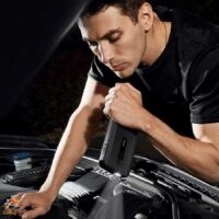 Dung lượng pin khủng lên đến 18000mAh giúp bạn có thể bộ kích điện tại bất kỳ đâu, bất kì lúc nào nhằm đảm bảo chuyến đi không bị gián đoạn kéo dài. 