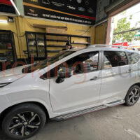 Giá nóc Mitsubishi Xpander không khoan đục giúp cho việc vận chuyển đồ đạc nhiều hay dụng cụ một cách dễ dàng