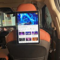 Màn hình độc lập với nhau và không theo hệ thống xe