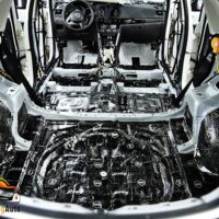 Cách âm chống ồn tại khu vực khoang máy ô tô