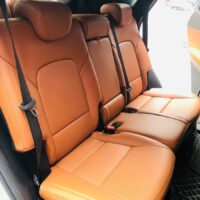 Lắp đặt bọc ghế da nappa xe Hyundai Santafe cho ô tô