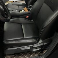 Lắp đặt bọc ghế da nappa xe Honda HRV cho ô tô