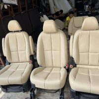 Lắp đặt bọc ghế da nappa xe Kia Sedona cho ô tô