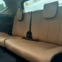 Lắp đặt bọc ghế da nappa xe Toyota Innova Màu Kem cho ô tô