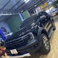 Lưới tản nhiệt đặc trưng Ford Raptor