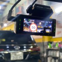 Màn hình camera VietMap SpeedMap M1 hiển thị tốc độ