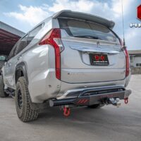 Lắp đặt cản sau Hamer giúp cho con xe của bạn thêm phần cá tính, đẳng cấp