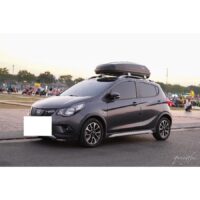 Nóc ô tô được trang bị phụ kiện cốp