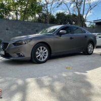 Hút hồn bởi vẻ sang trọng của xế yêu nhờ lớp wrap đen mờ