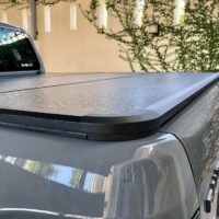 Nắp thùng 3 khúc cho xe Ford Ranger