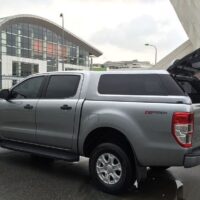Nắp thùng cao Isuzu Dmax có đèn