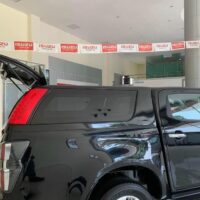 Thiết kế với đèn Led hỗ trợ xếp, bốc dỡ hàng hóa