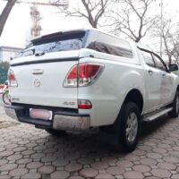 Nắp thùng cao Mazda BT50 không đèn có đèn giúp tận dụng không gian chứa hàng trong thùng xe