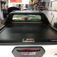 Mở, đóng nắp thùng cuộn cơ xe bán tải nhanh chóng