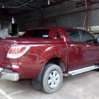 Mẫu nắp thấp mang cá giúp xe Mazda BT50 đẹp hơn, đẳng cấp hơn