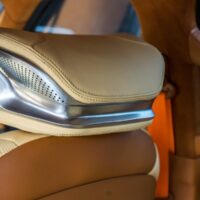 Gối đầu Alphard dễ chịu khi ngủ