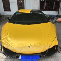 Teckwrap màu vàng bắt mắt cho xế cưng