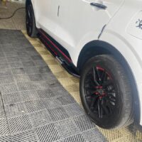 Bệ bước chân chính hãng Ford Territory