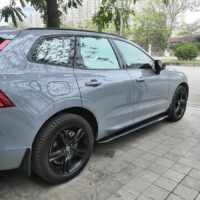 Bệ bước chân Volvo XC60 mẫu MA có đèn LED chất lượng tại OrokingAuto