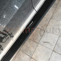 Bệ bước chân Volvo XC60 mẫu MA chất lượng tại OrokingAuto