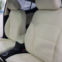 Bọc Ghế Da Công Nghiệp xe Hyundai Elantra Màu Kem mang lại vẻ đẳng cấp cho xe hơi của bạn