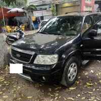 Lắp đặt bọc ghế da nappa xe Ford Escape cho ô tô