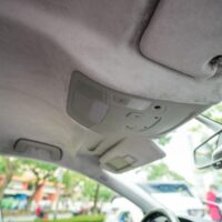 Da lộn sở hữu khả năng cách nhiệt hiệu quả, đánh tay oi bức trong ngày nắng nóng.