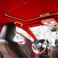 Chất liệu da lộn ô tô sở hữu đặc tính mềm mại - bền bỉ cùng theo thời gian.