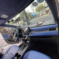 Chất liệu da lộn ô tô sở hữu đặc tính mềm mại - bền bỉ cùng theo thời gian.