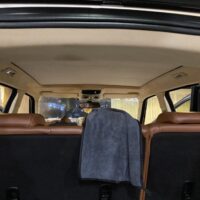 Bọc trần da lộn xe Range Rover Evoque giúp nâng tầm nội thất ô tô trở nên sang trọng và cuốn hút hơn.