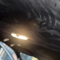 Bọc trần da lộn xe Ranger Raptor giúp nâng tầm nội thất ô tô trở nên sang trọng và cuốn hút hơn.