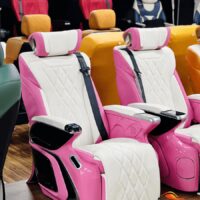 Nên độ ghế Limousine Ford Tourneo Crystal Throne 4.0 cho xe