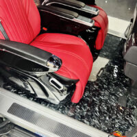 Nên độ ghế Limousine Hyundai Staria Crystal Throne 4.0 cho xe
