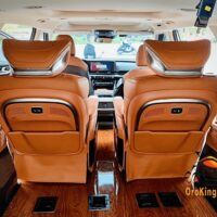 Nên độ ghế Limousine Kia Carnival Crystal Throne 4.0 cho xe