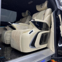 Nên độ ghế Limousine Nissan NV300 Crystal Throne 4.0 cho xe