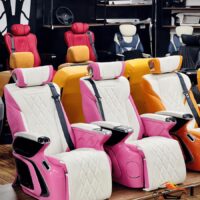 Nên độ ghế Limousine Mercedes Benz Sprinter Crystal Throne 4.0 cho xe