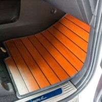 Công trình lót sàn gỗ chỉ đen xe Kia Carnival 7 chỗ đẹp mắt - sang trọng tại OroKing Auto