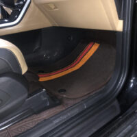 Thảm Lót Sàn Kia Carnival 360 Độ Màu Nâu - Đỉnh cao của thảm lót sàn ô tô may thủ công.