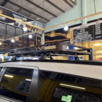 Cản chướng ngại vật bằng baga mui xe Toyota Avanza Premio vô cùng tuyệt vời