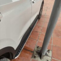 Bệ bước chân Hyundai Santafe 2021 mẫu KN có nhiều ưu điểm nổi bật