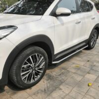 Bệ bước chân Hyundai Tucson mẫu MH chất lượng tại OrokingAuto