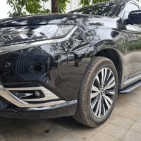 Bệ bước chân Mitsubishi Outlander mẫu MA chất lượng tại OrokingAuto