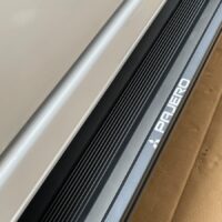 Bệ bước chân chính hãng Mitsubishi Pajero