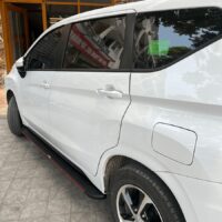 Bệ bước chân Mitsubishi Xpander mẫu CR có nhiều ưu điểm nổi bật