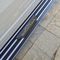 Bệ bước chân Mitsubishi Xpander mẫu CW chất lượng tại OrokingAuto