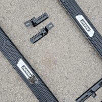 Bệ bước chân Toyota Innova mẫu có logo có nhiều ưu điểm nổi bật