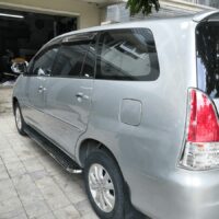 Bệ bước chân Toyota Innova mẫu KN có nhiều ưu điểm nổi bật